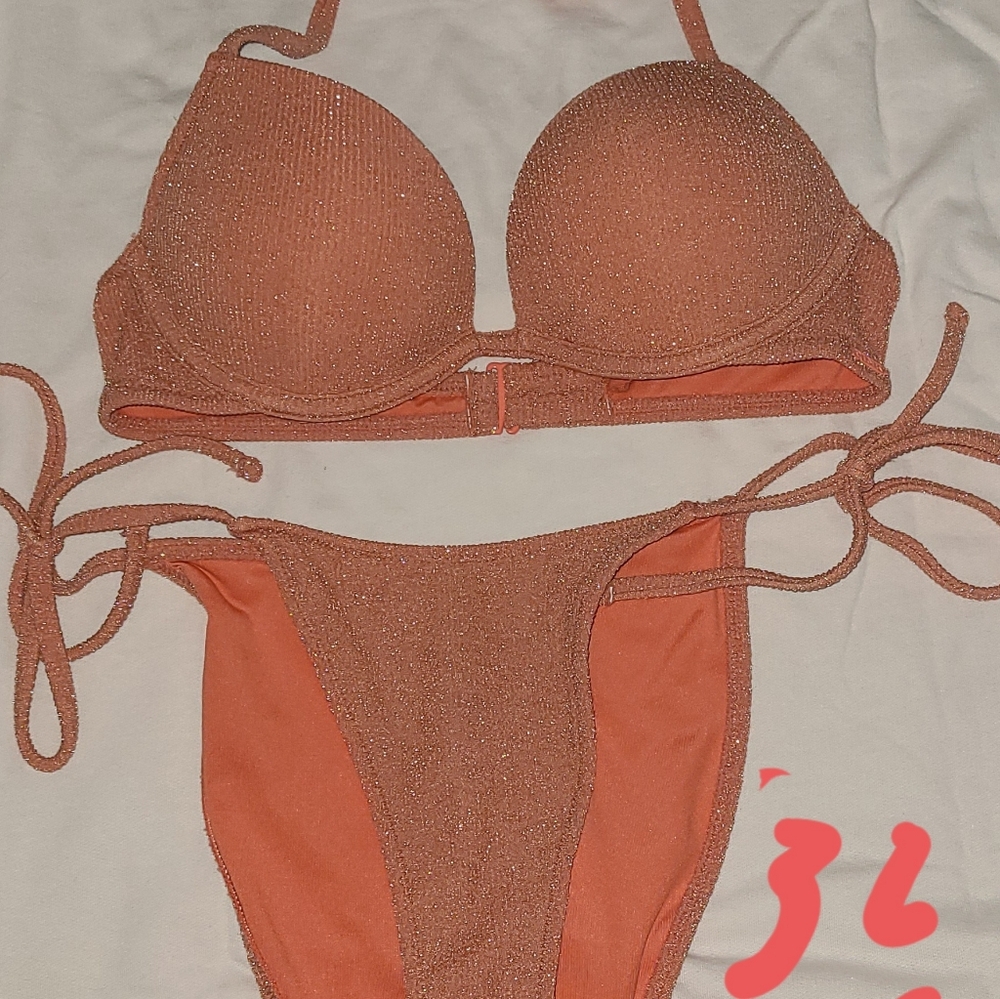 VIctoria Secret bathing suit
